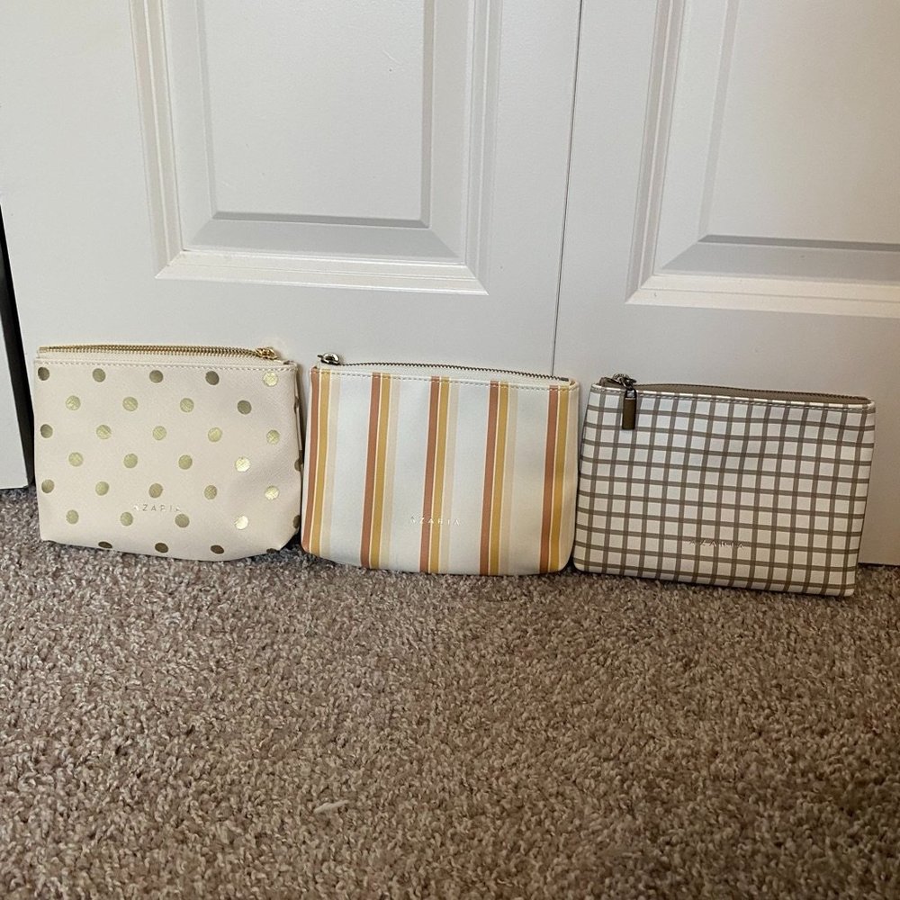 Azaria Doux Clutch Mini Set of 3
